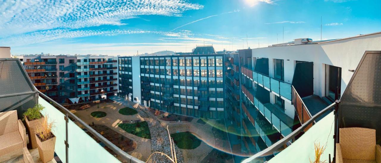 Apartman Palanok S Vyhladom V Centre Nitry Appartamento Nitra Esterno foto